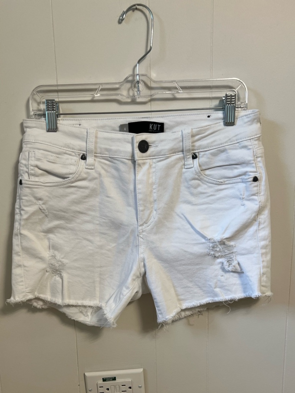 KUT from the Kloth Gidget Fray Shorts White Denim Distressed Stretch Size 4